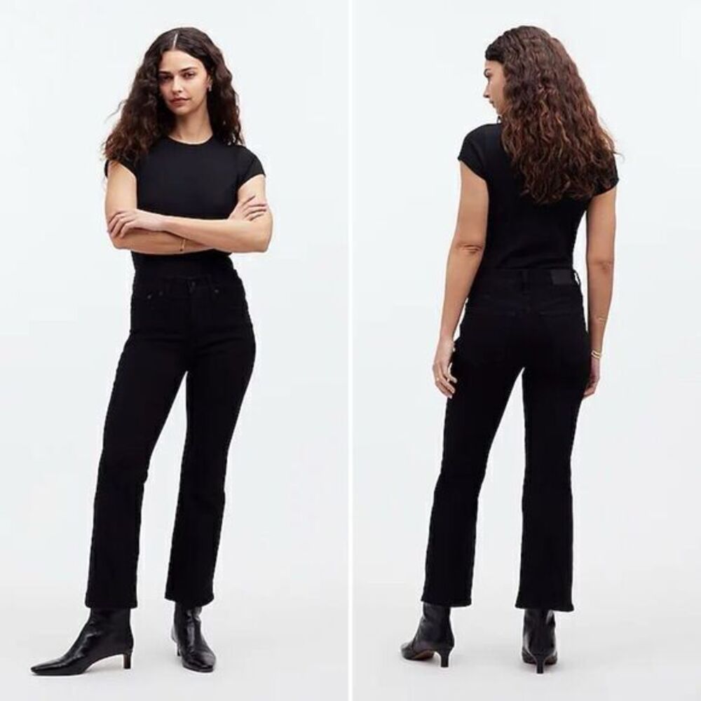 Madewell Petite Kick Out Crop Jeans in Black Rinse Wash Size 27